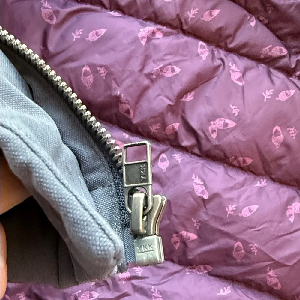 Patagonia Deep Purple down Quilted Vest XS women’s - Picture 5 of 7
